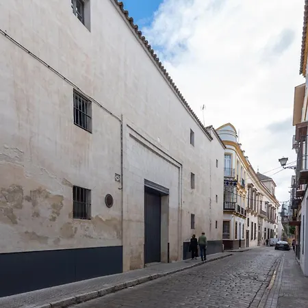 En Monumento Historico Nacional Corral Del Conde-duque De Olivares Appartement Sevilla