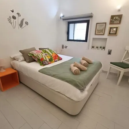 En Monumento Historico Nacional Corral Del Conde-duque De Olivares Appartement Sevilla