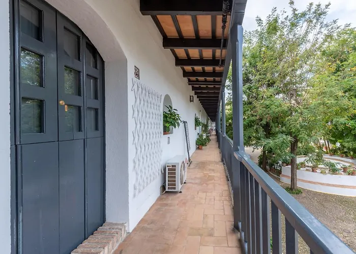 En Monumento Historico Nacional Corral Del Conde-duque De Olivares Apartament